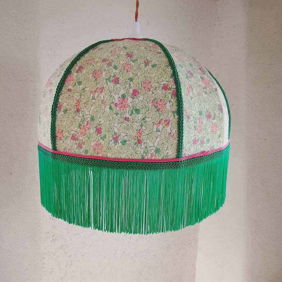 suspension dôme verte à franges