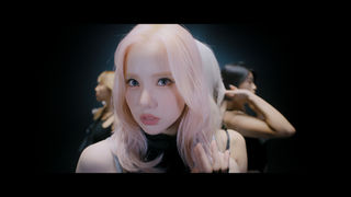 VIVIZ - Untie Performance Video