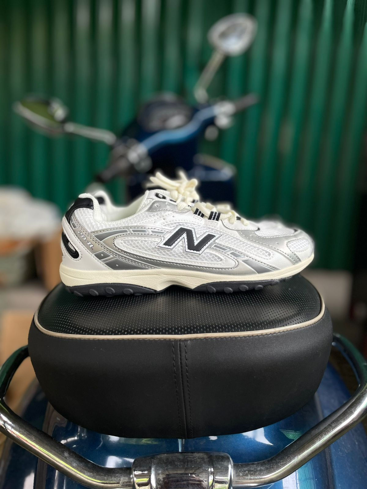 New Balance 204L White & Black