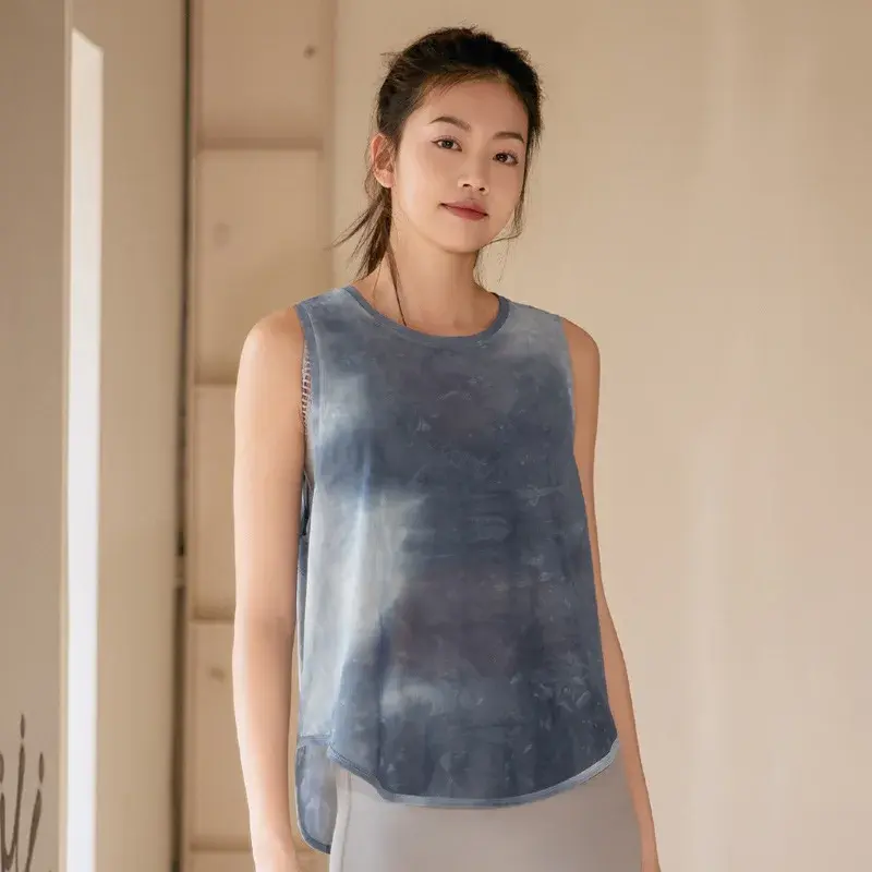 Thumbnail: Lightweight Breathable Pilates Fitness Top