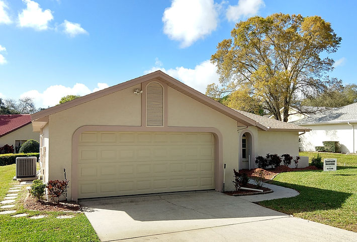 countryside-decorating-exterior-painting