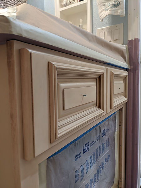 countryside-decorating-cabinet-painting
