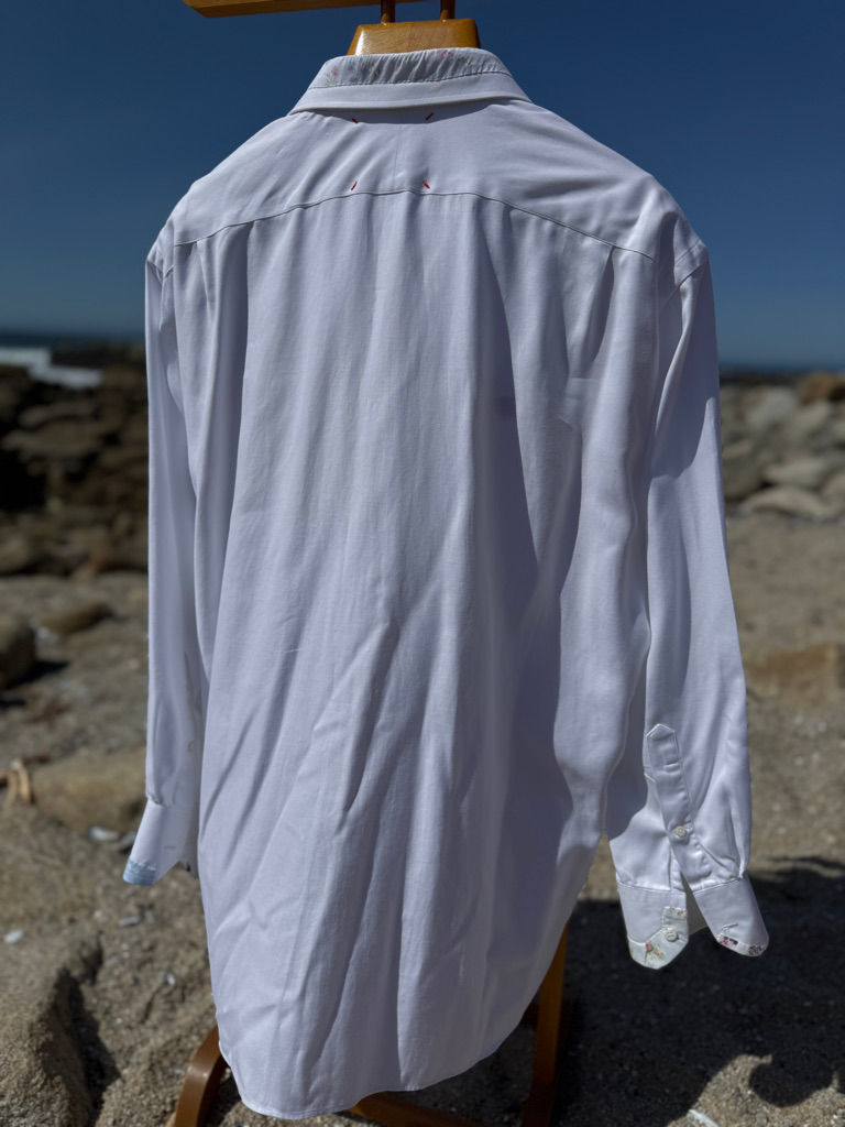 Thumbnail: Back view of embroidered white cotton shirt “The Crowned Angel” Fly Art Atelier