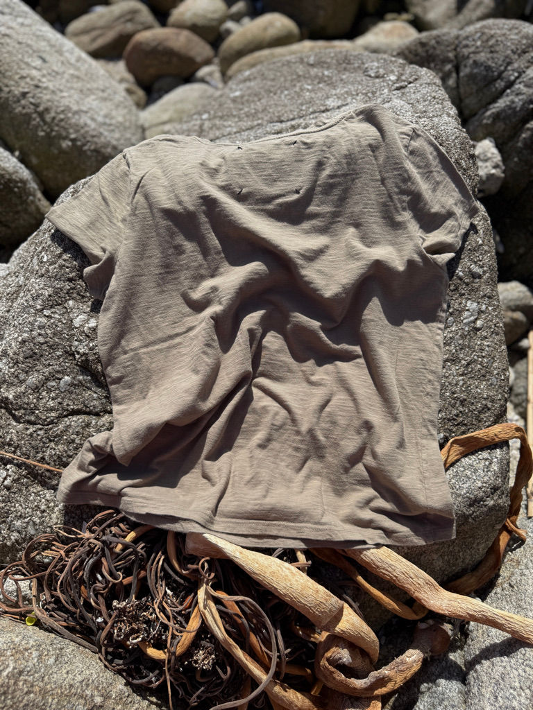 Thumbnail: Back view of handcrafted women’s cotton T-shirt Fly Art Atelier California