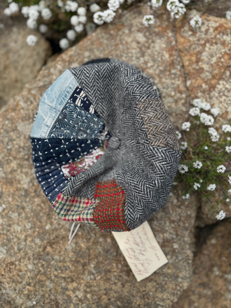 Thumbnail: Six-panel artisan cap by Fly Art Atelier, handcrafted from natural textiles, unique wearable object