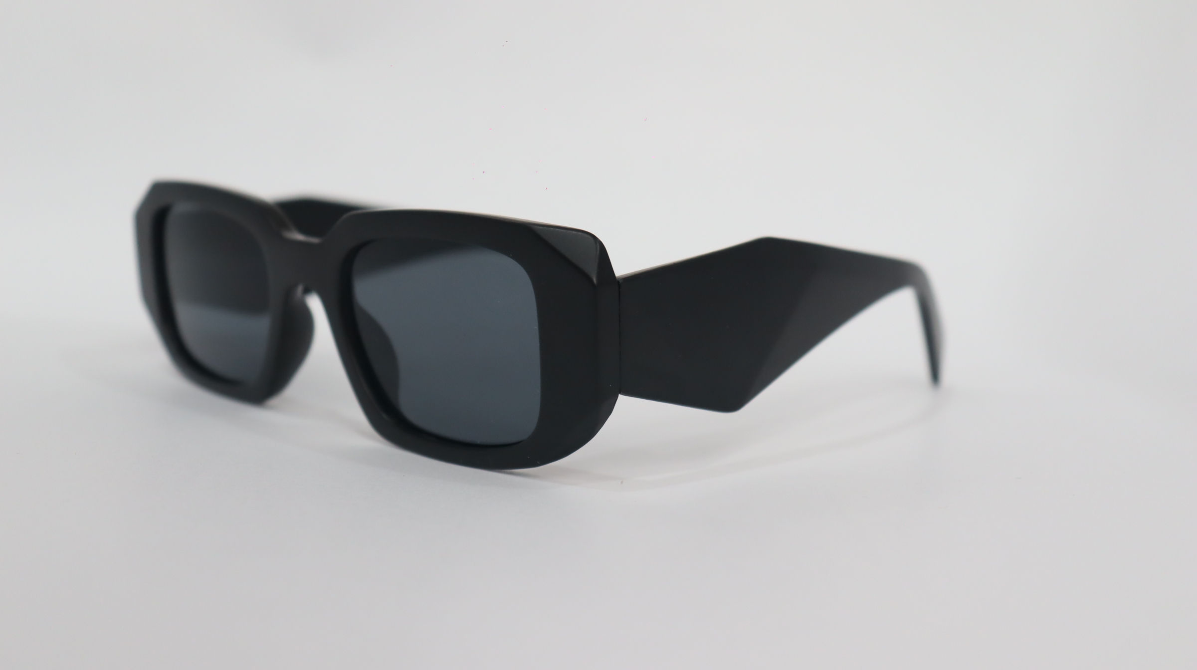 🌐🤖 Cyberpunk Noir: Matte Black Futuristic Sunglasses by OwlEyes 🕶️