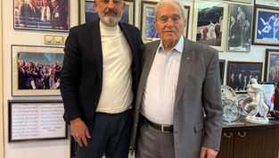 Efsaneler Yaşlanmaz: Ahmet Ayık 