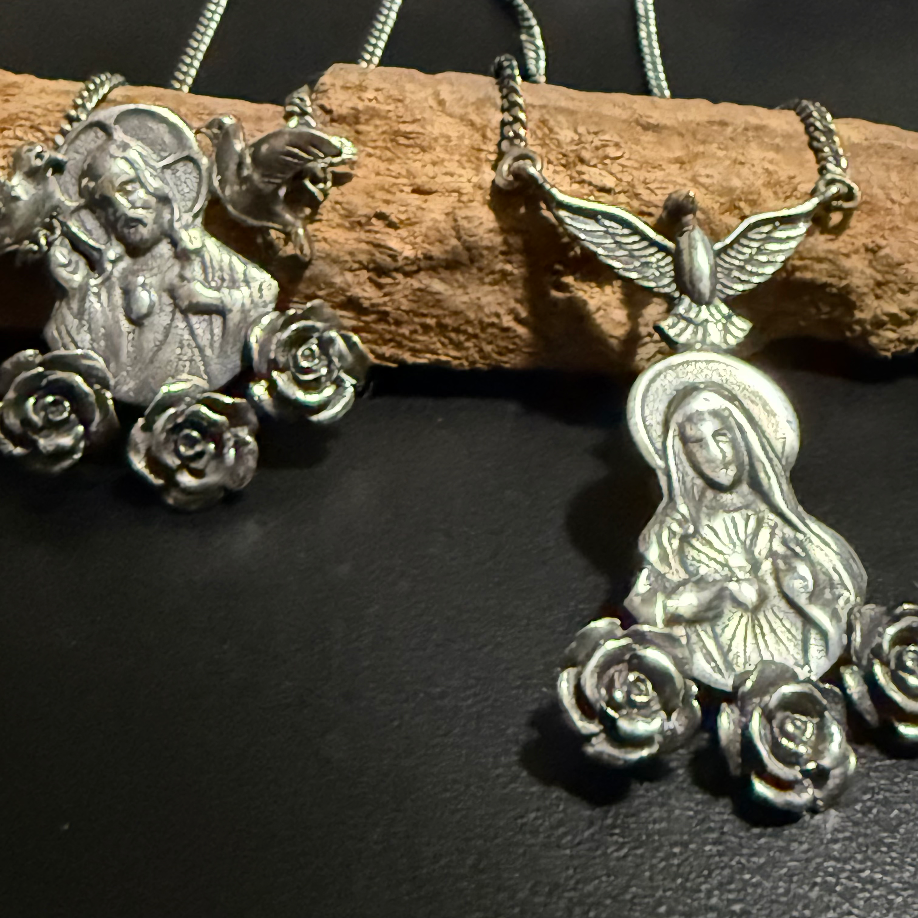 Escapulário sagrado flores CA44