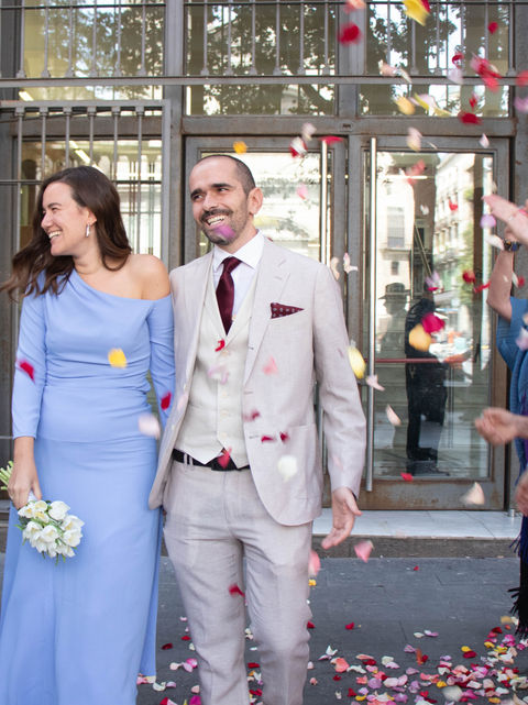 Bodas con encanto Barcelona, novios Barcelona, Bodas en el Ayuntamiento de Barcelona, fotógrafo de bodas en Barcelona