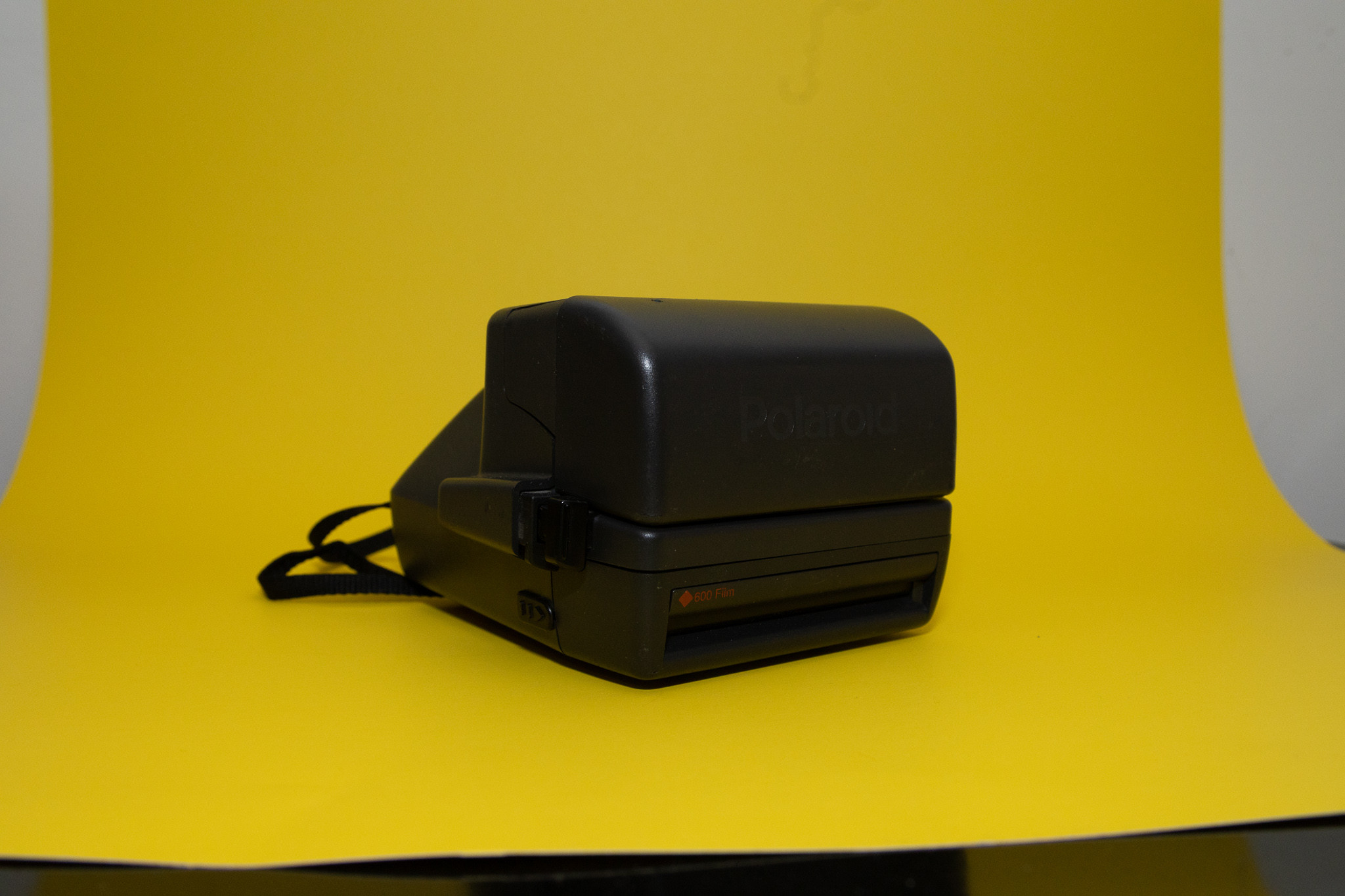 Polaroid One-Step Close Up
