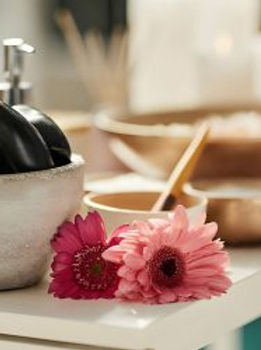 spa-guide-400x250_edited.jpg