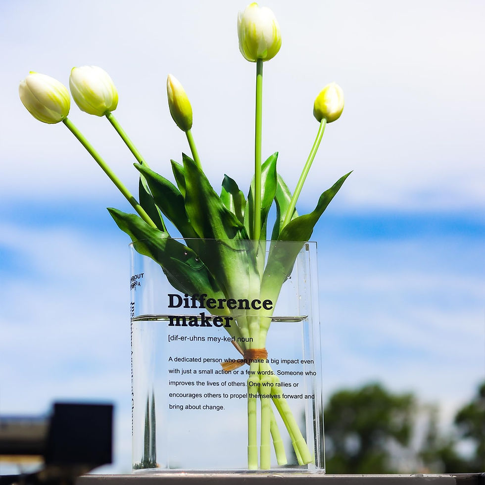 Thumbnail: Acrylic Book Vase