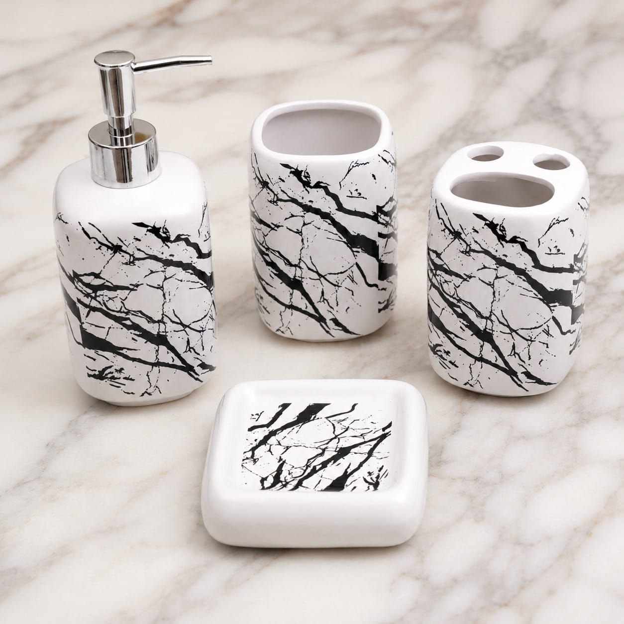 BATHROOM SET
