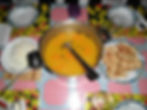 Sopa de fideo con pan tostado