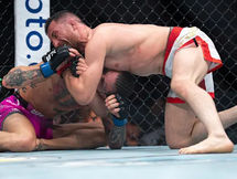 Merab Dvalishvili taps out Sean O’Malley with guillotine choke to retain title at UFC 316