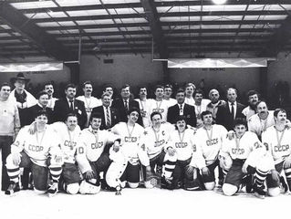 The ice hockey national teams are preparing to compete for the gold