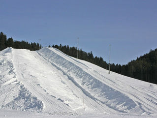 The process of building a halfpipe has started in the capital of The Winter Deaflympics