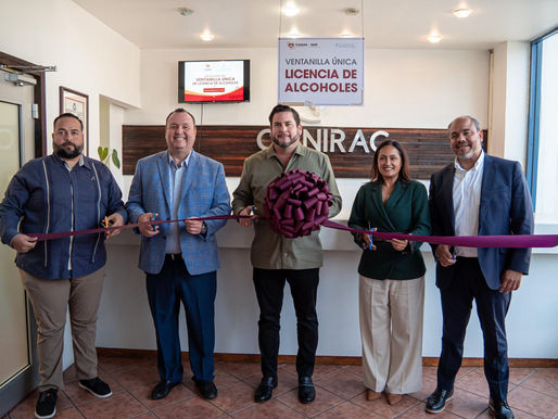 *Inaugura Ismael Burgueño Ventanilla Única para Licencias de Alcoholes en CANIRAC*