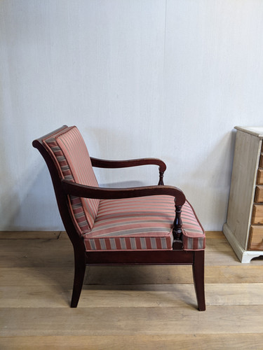 未修理 旧宝塚ホテル ヴィンテージソファー 1人掛け ストライプ