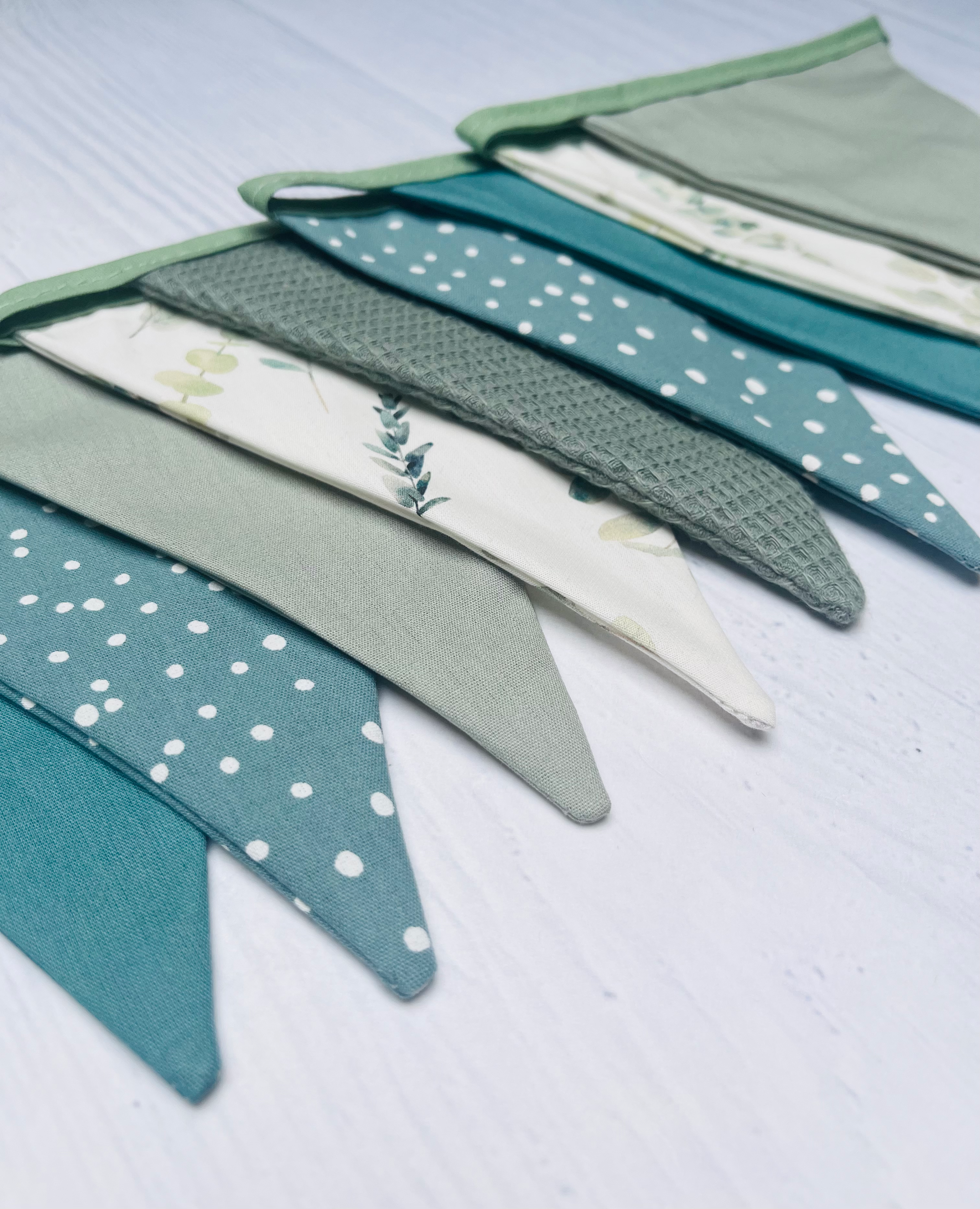 Wimpelkette - Eukalyptus