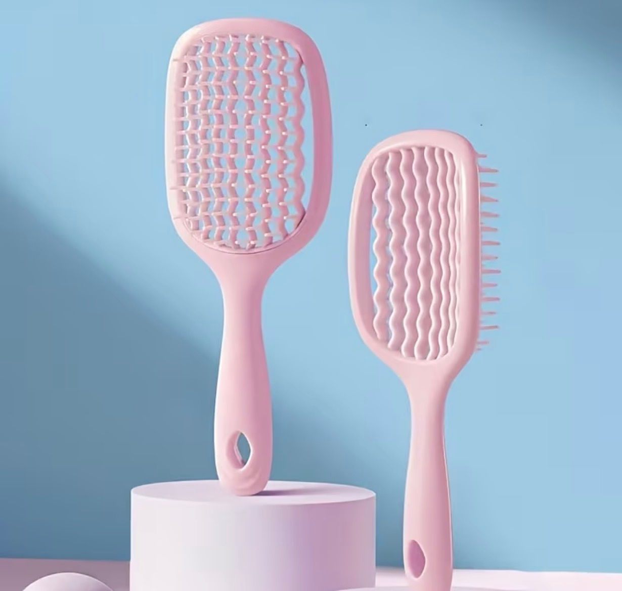 ANTI-STATIC DETANGLING HAIR BRUSH