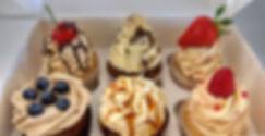 Creamroll 6 in a box.jpeg