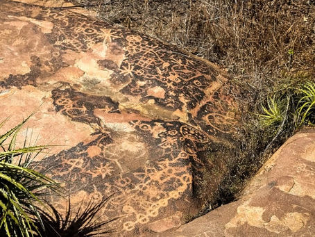 Arqueologia: Inscrições rupestres são descobertas em São Mamede, Seridó Ocidental Paraibano