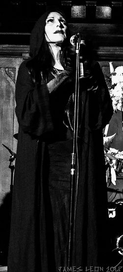 EVA O BW1 2018.jpg