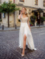 Miniature : Rochelle - Robe de mariée Simple Dentelle