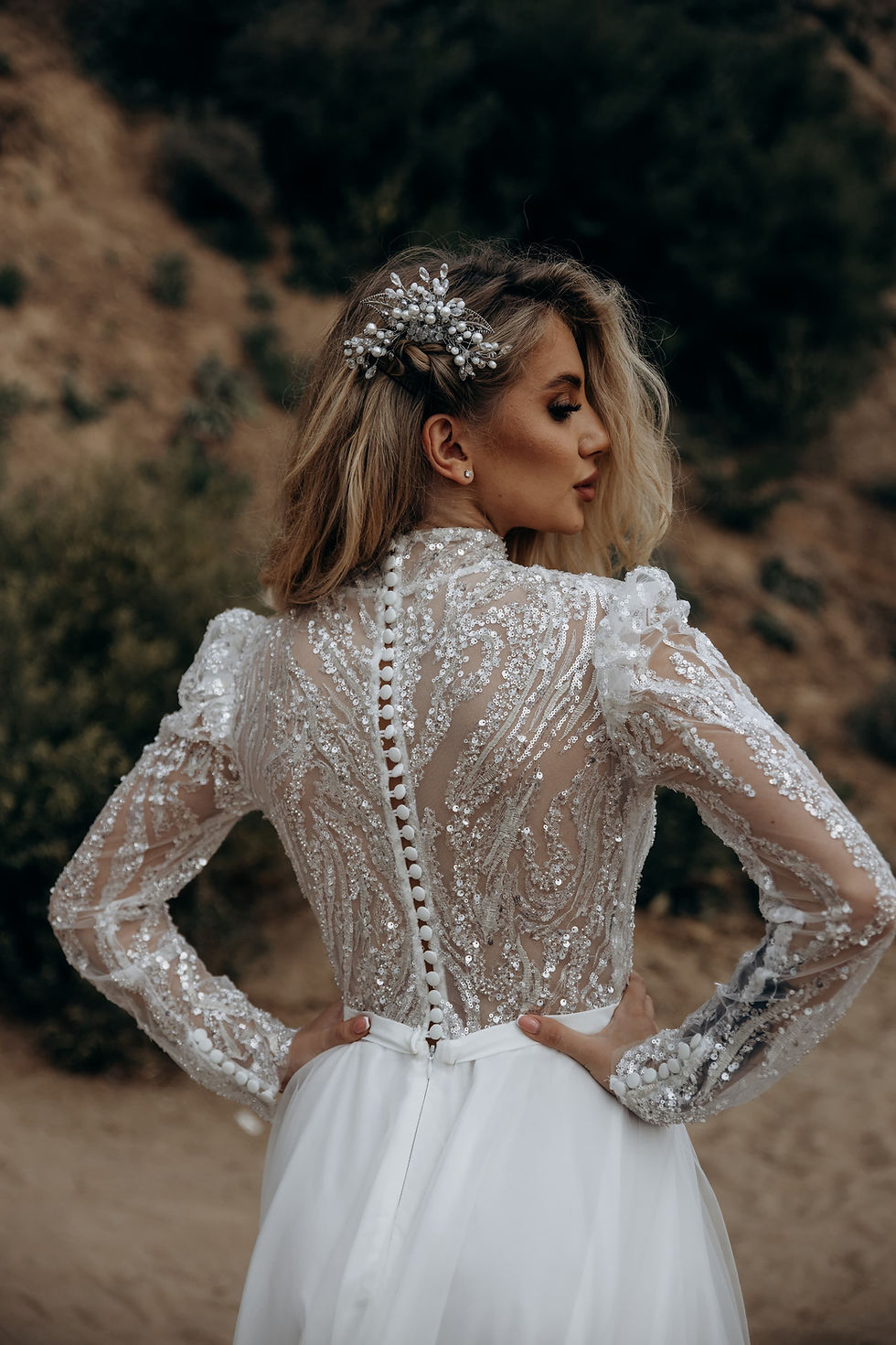Miniature : Inessa - Robe de mariée Manche longue Scintillante