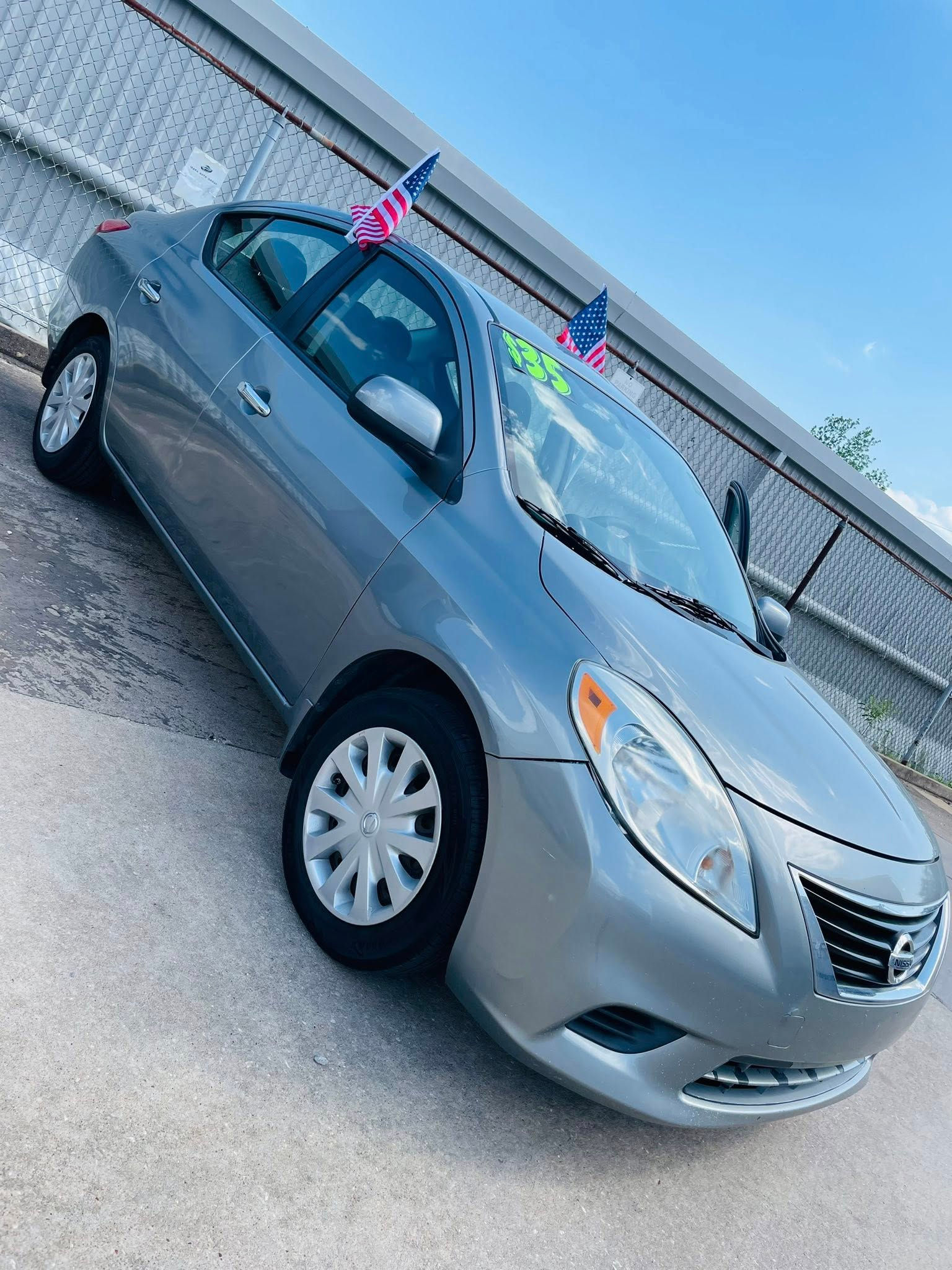2013 Nissan Versa SV
