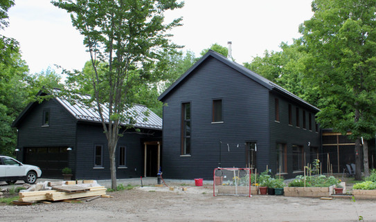 Still lots of landscaping work going on, but the house is completed!