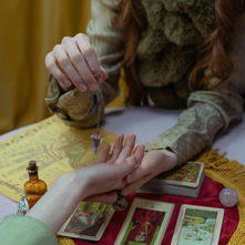 🌙 Exploring the Tapestry of Witchcraft: Unveiling Your Unique Path 🌟