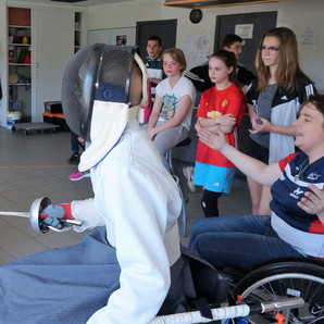 biesles1handi1105.jpg