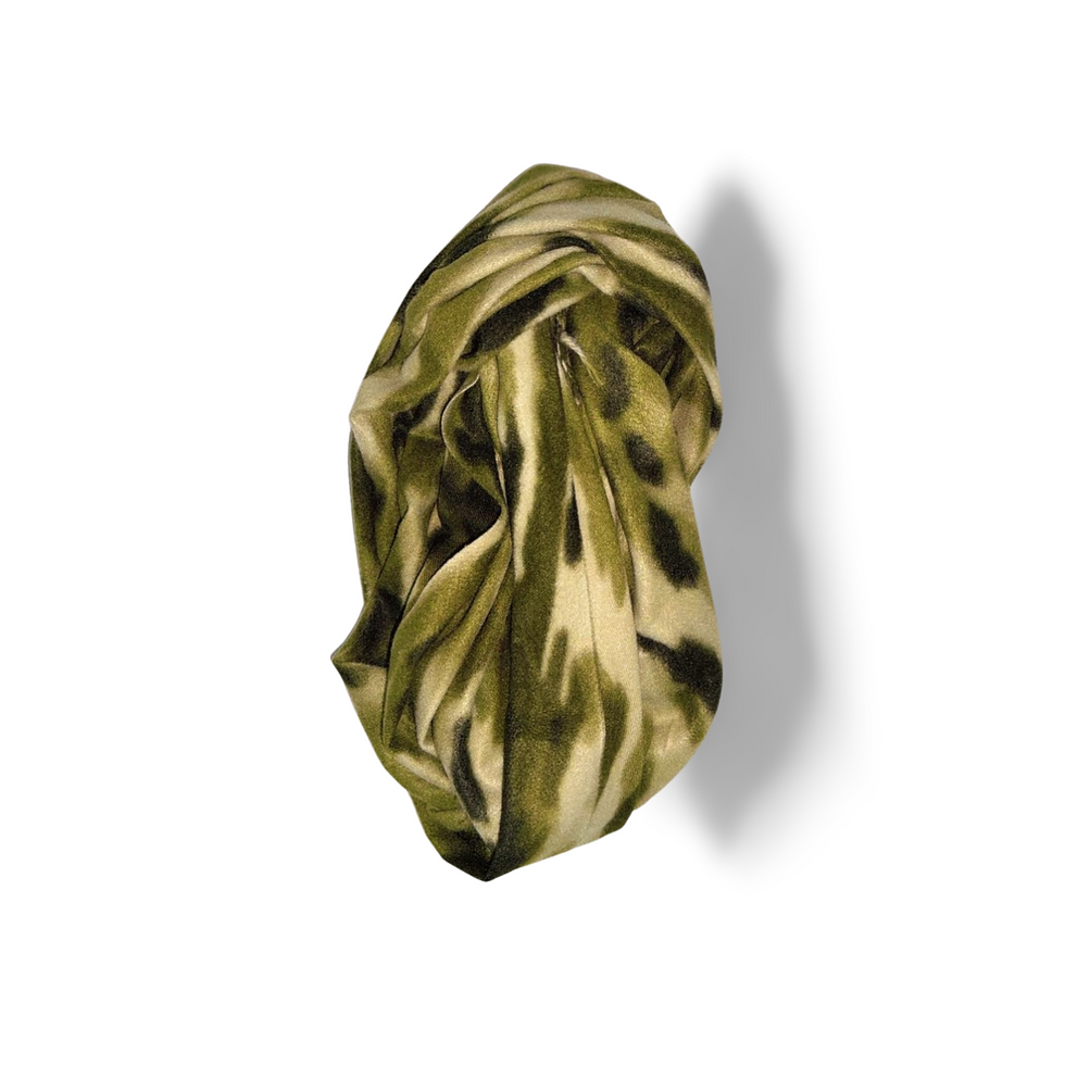 Miniatura: Gilet di velluto con sciarpa