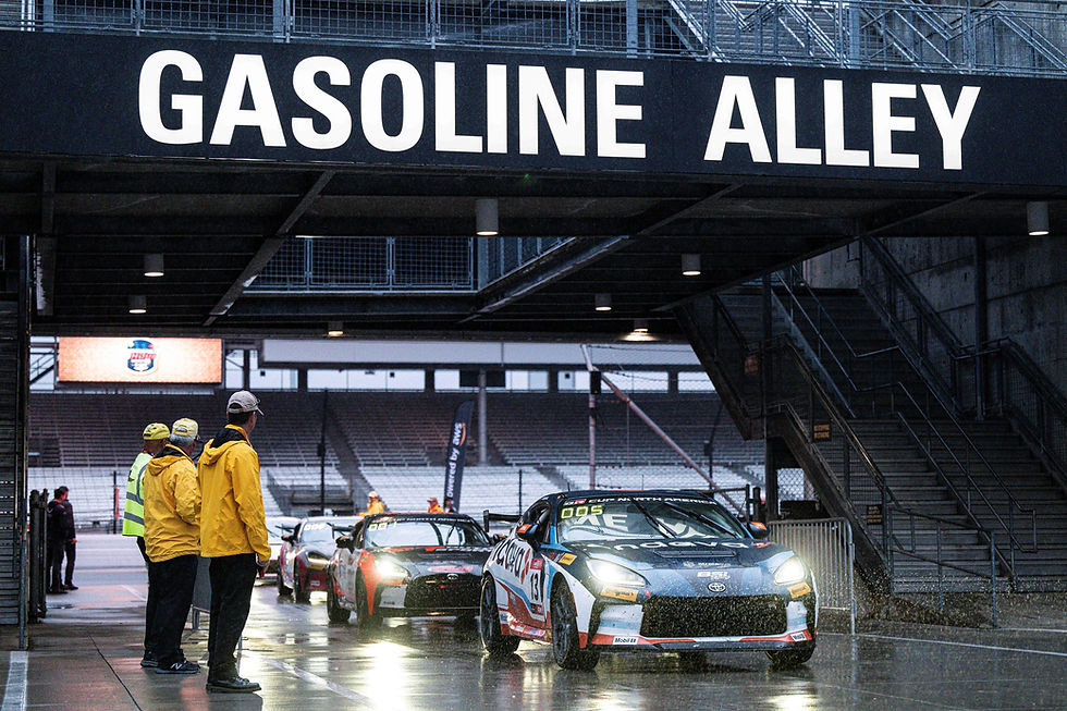 Indianapolis Motor Speedway - SRO Indy 8 Hours