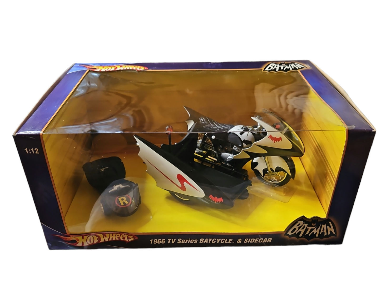 2009 Hot Wheels Batman 1966 TV Series Batcycle & Sidecar
