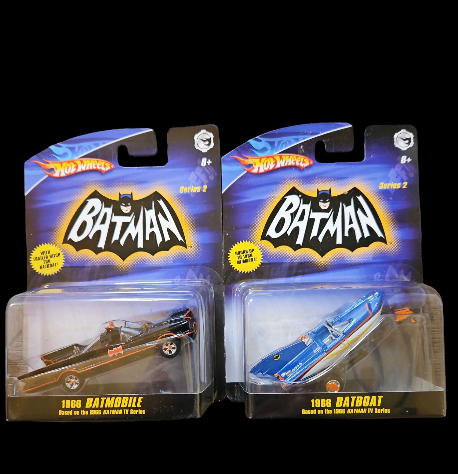 BATMAN 1966 VERSION : BATBOAT & BATMOBILE DIE CAST MODEL BY HOT WHEELS IN 2008
