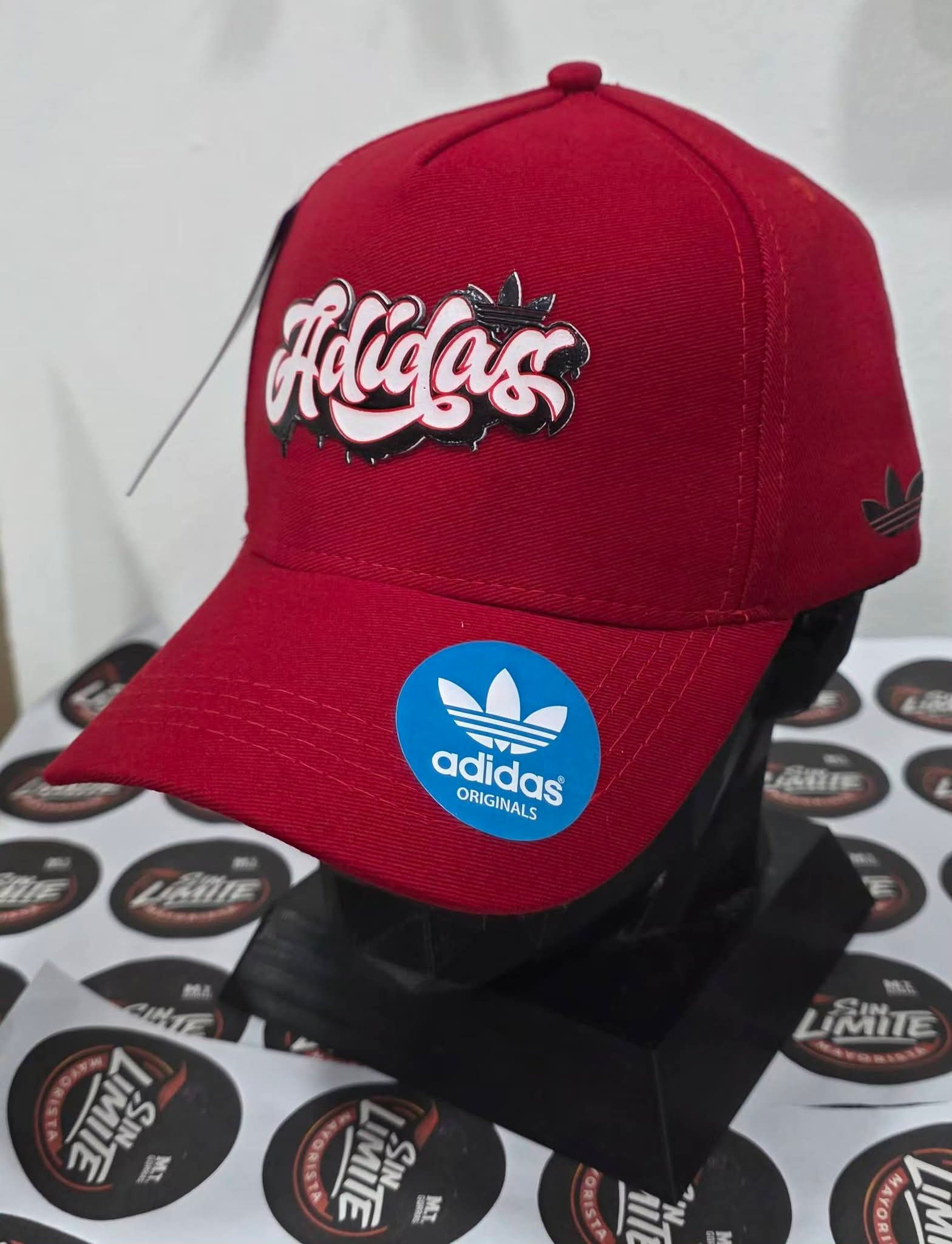 Linea Adidas