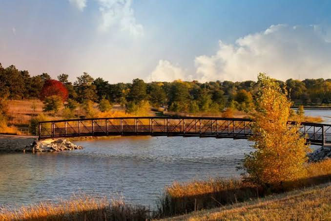 The Lincoln Fall Housing Shift: What August 2026 Data Means for Buyers & Sellers