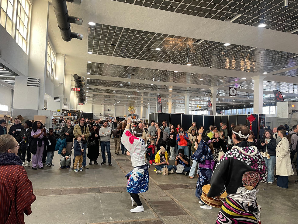 スタンドでもデモンストレーションします