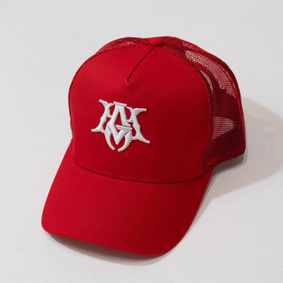 TRUCKER HAT RED
