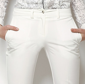 Maßgeschneiderte Chino für Damen