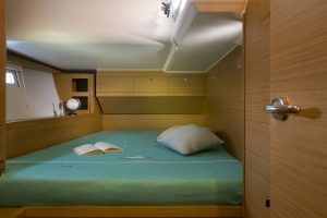 Dufour 520