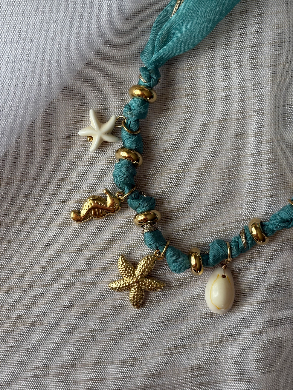 Miniature : Collier  "Bienveillante"