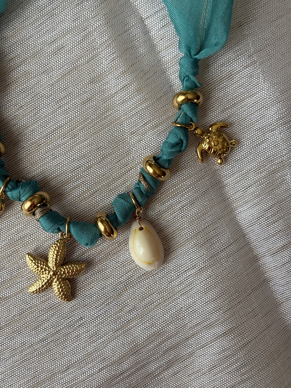 Miniature : Collier  "Bienveillante"