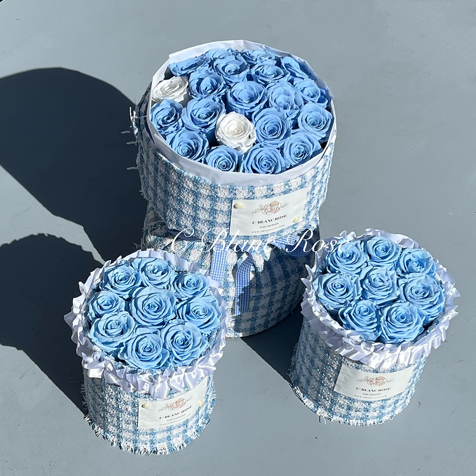 Thumbnail: Plaid Preserved Rose Box