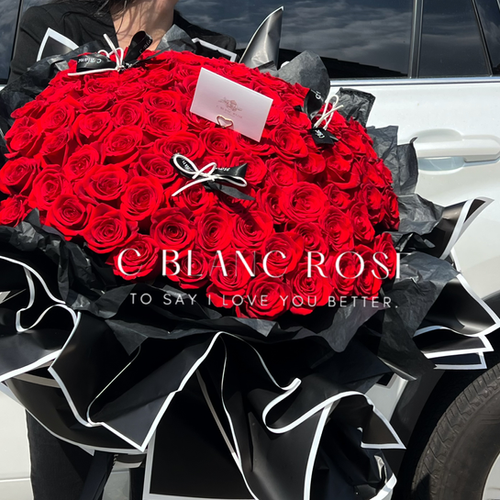 Black CHANEL Red Rose Bouquet (Medium) | C Blanc Rose 複製