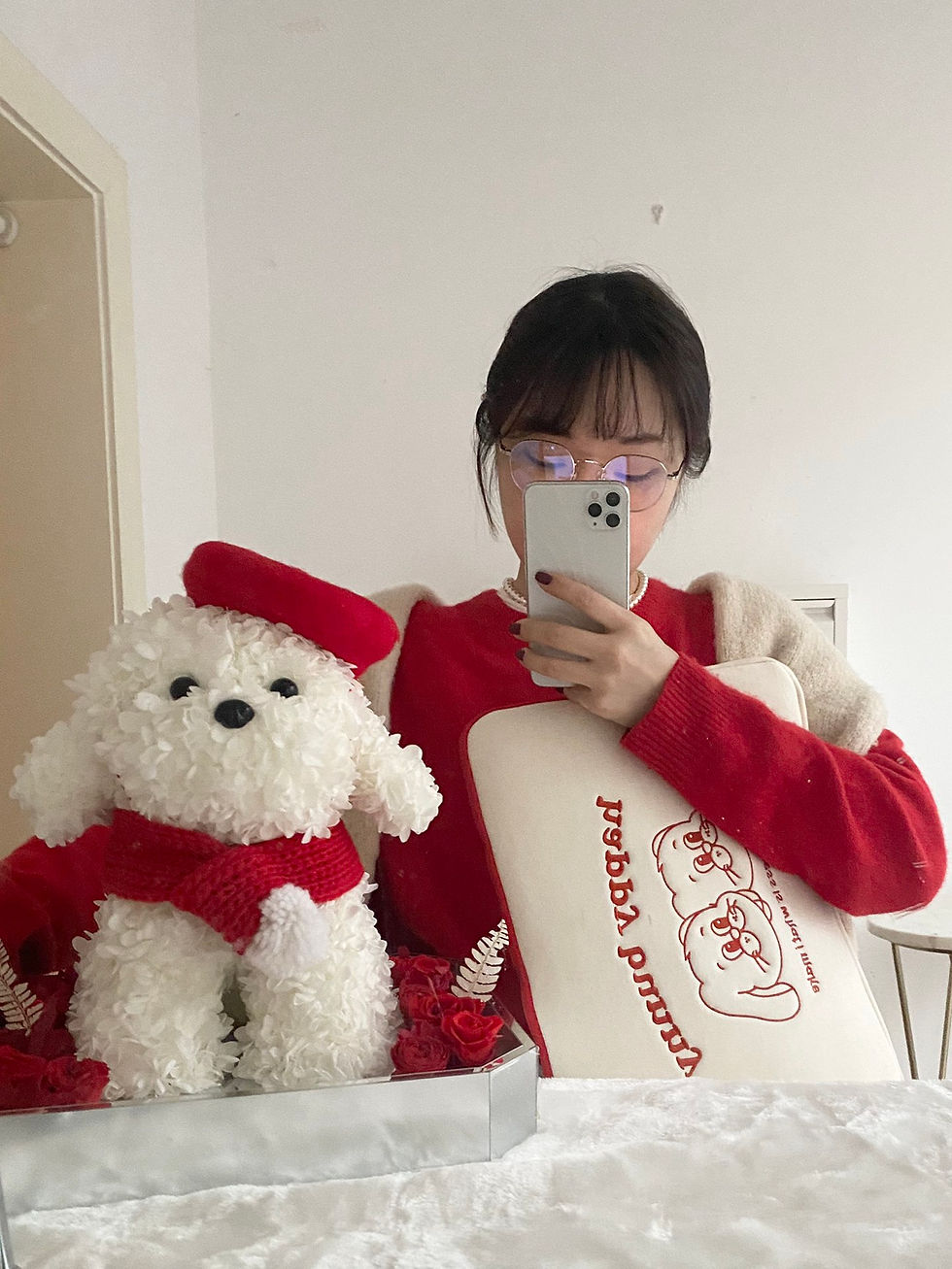 Thumbnail: Apple Dog Preserved Hydrangea Box