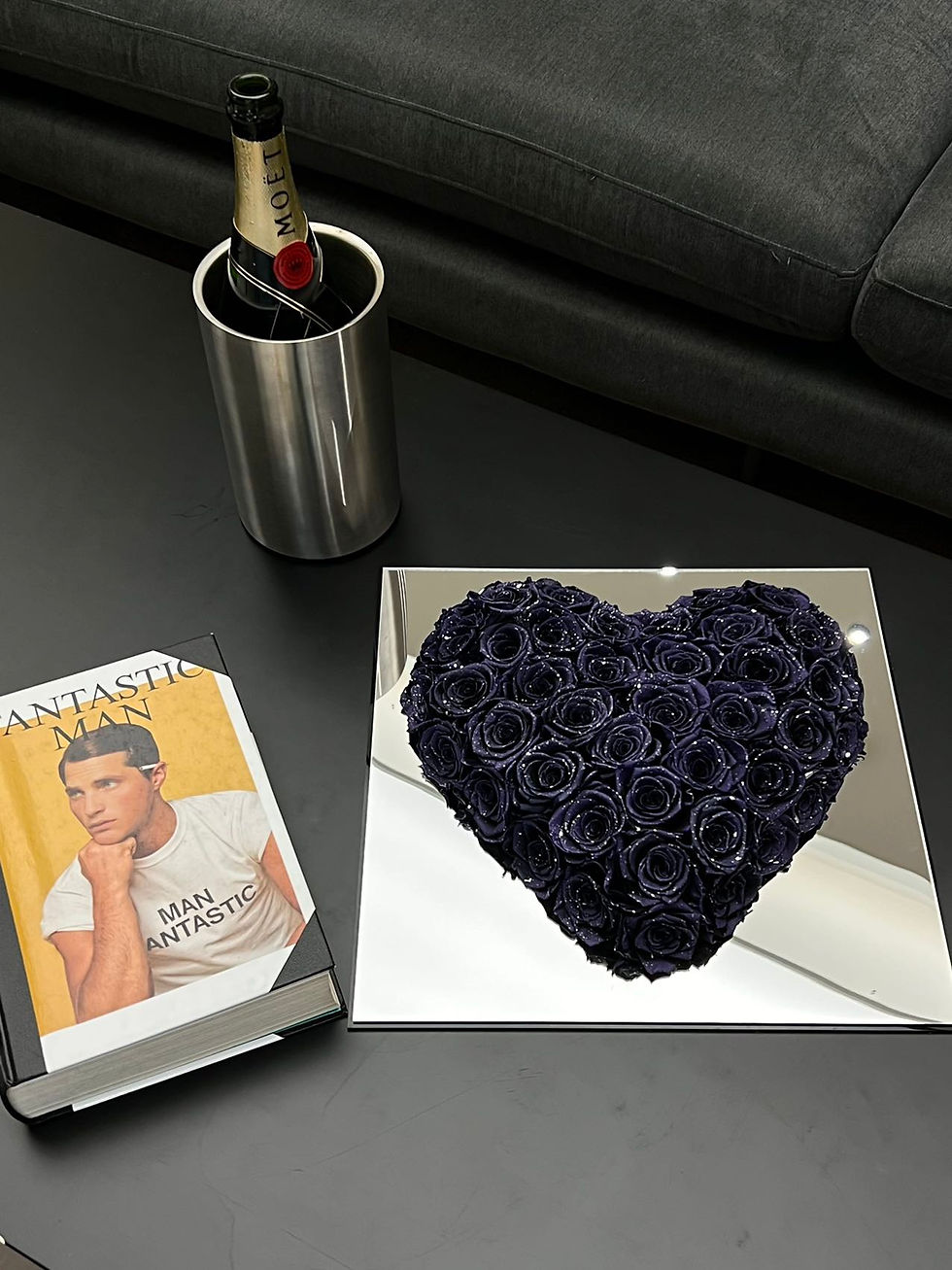 Thumbnail: Midnight Heart Shape Preserved Rose Box